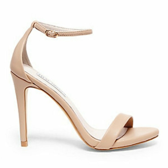 Steve Madden Shoes - Steve Madden Stiletto!!